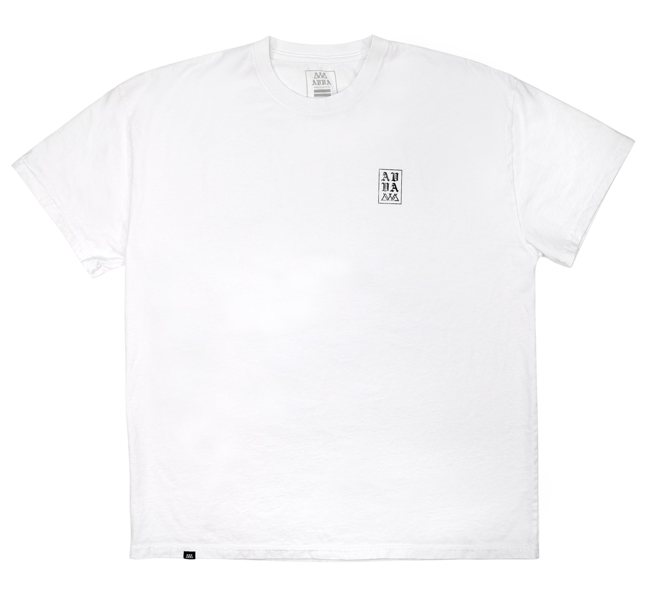 FRONT VIEW OF WHITE WEST SWELL TEE WITH A SMALL AVVA LOGO IN THE TOP RIGHT CORNER. 
